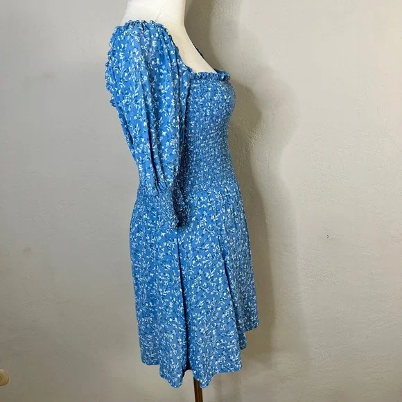 Reformation Elle Dress Blue Floral Smocked Mini Square Neck Puff Sleeve Size 8 - Picture 5 of 9
